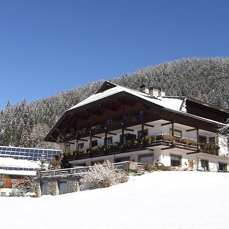 Erlebnishof Tschabitscher Villa Weissensee Exterior photo