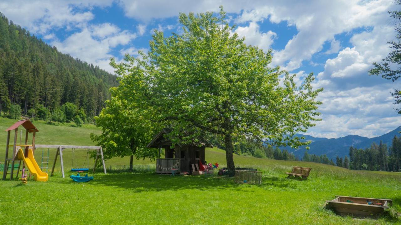 Erlebnishof Tschabitscher Villa Weissensee Exterior photo