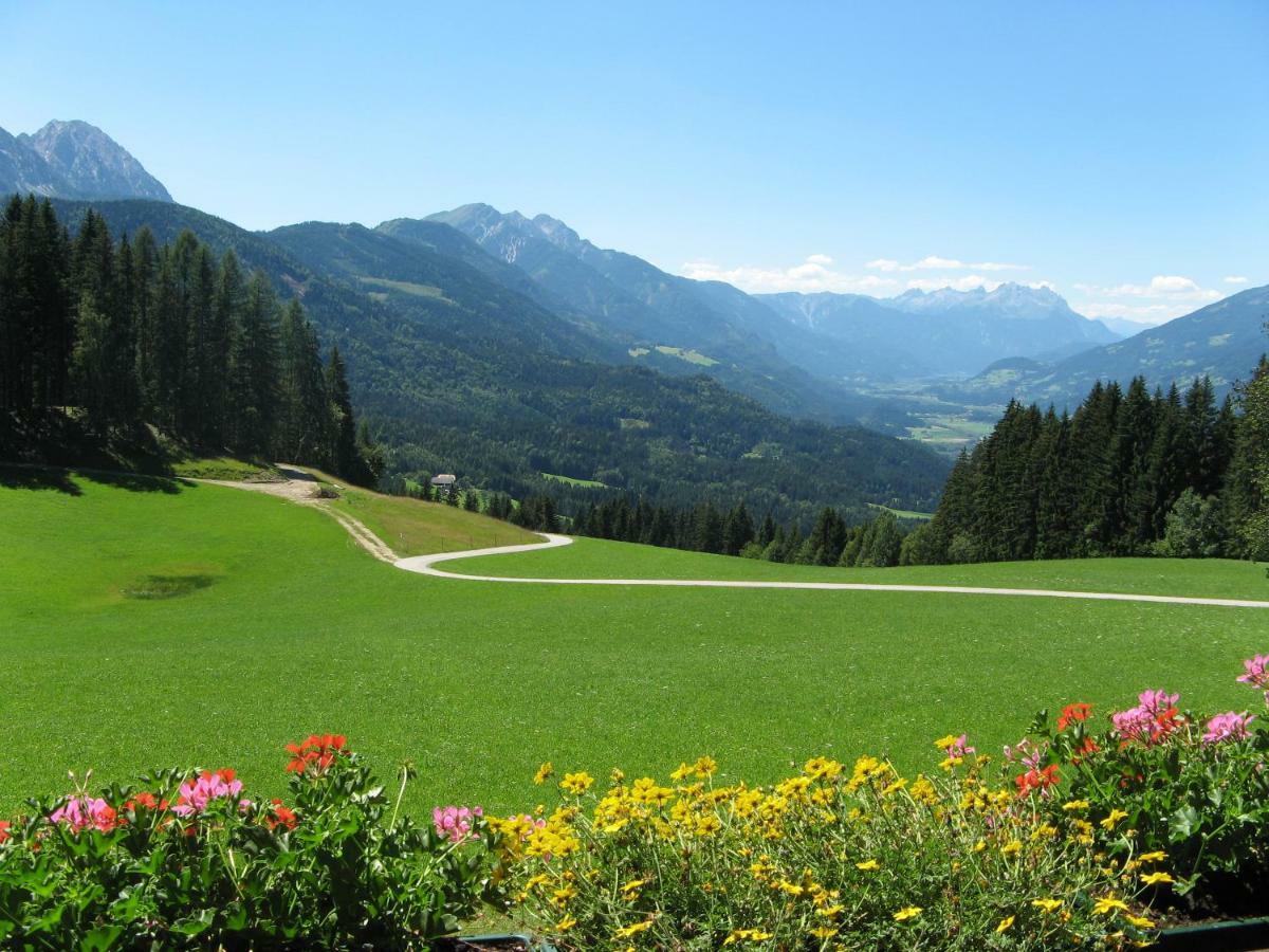 Erlebnishof Tschabitscher Villa Weissensee Exterior photo